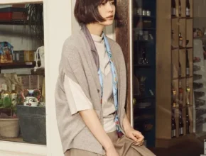 요즘 핫한 지스튜디오 플라워 실크 방도 스카프 품질 가격 최고 제품